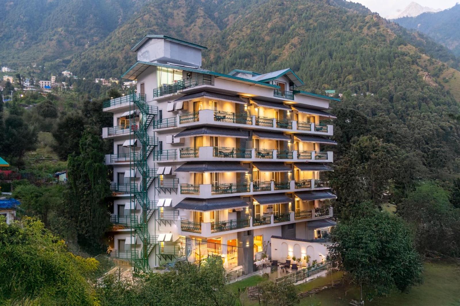 Quality Inn By Lawrence Hotels Dharamshala Exterior photo