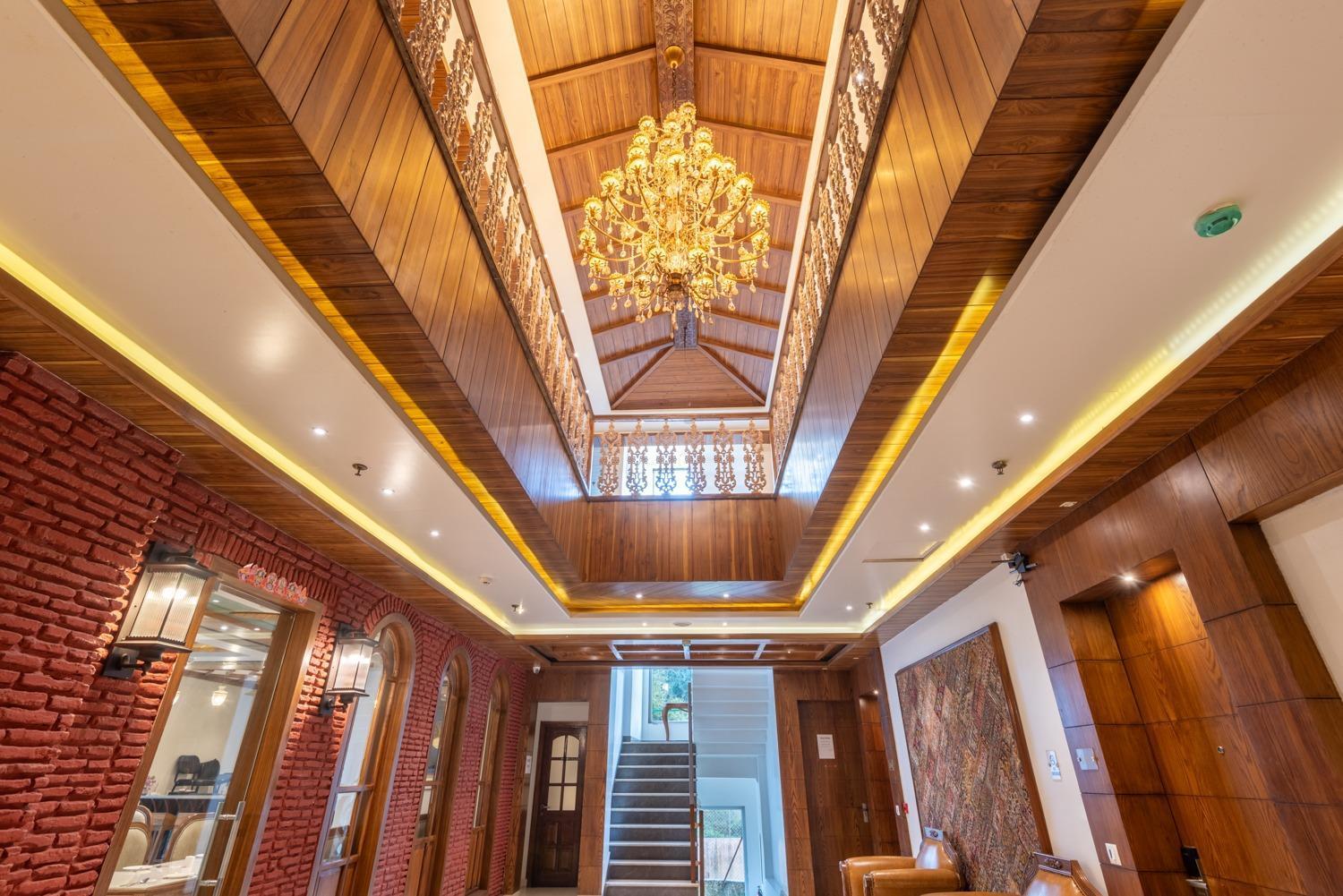 Quality Inn By Lawrence Hotels Dharamshala Exterior photo