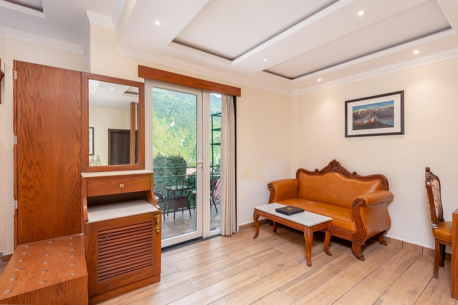 Quality Inn By Lawrence Hotels Dharamshala Exterior photo